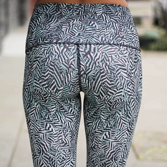 Lululemon Hi Rise Wunder Under Pant Dazzle Nulux Patterned Leggings Size 6 - Picture 8 of 13
